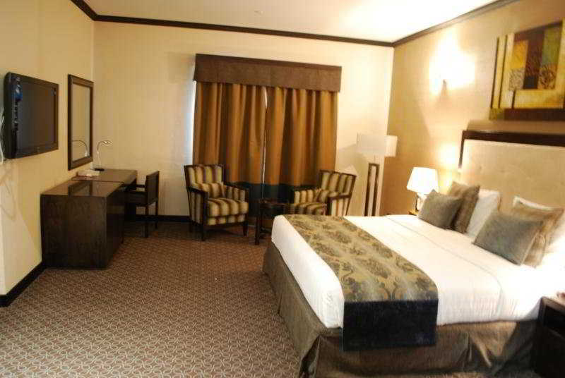 London Crown Hotel Dubai Esterno foto