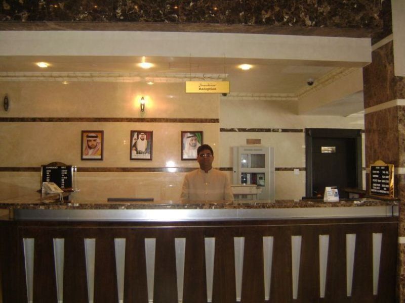 London Crown Hotel Dubai Esterno foto